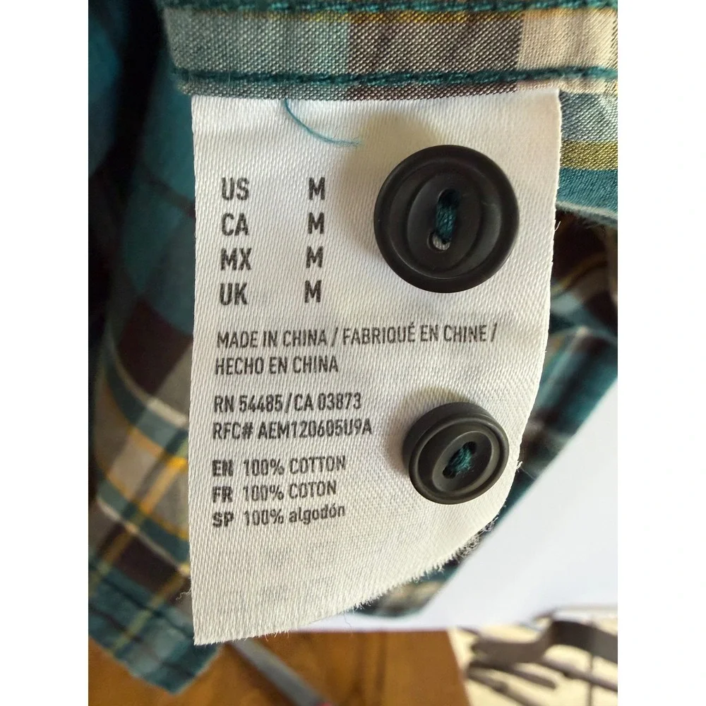 American Eagle Mens Seriously Soft Plaid Button Down Shirt Teal Yellow Classic M